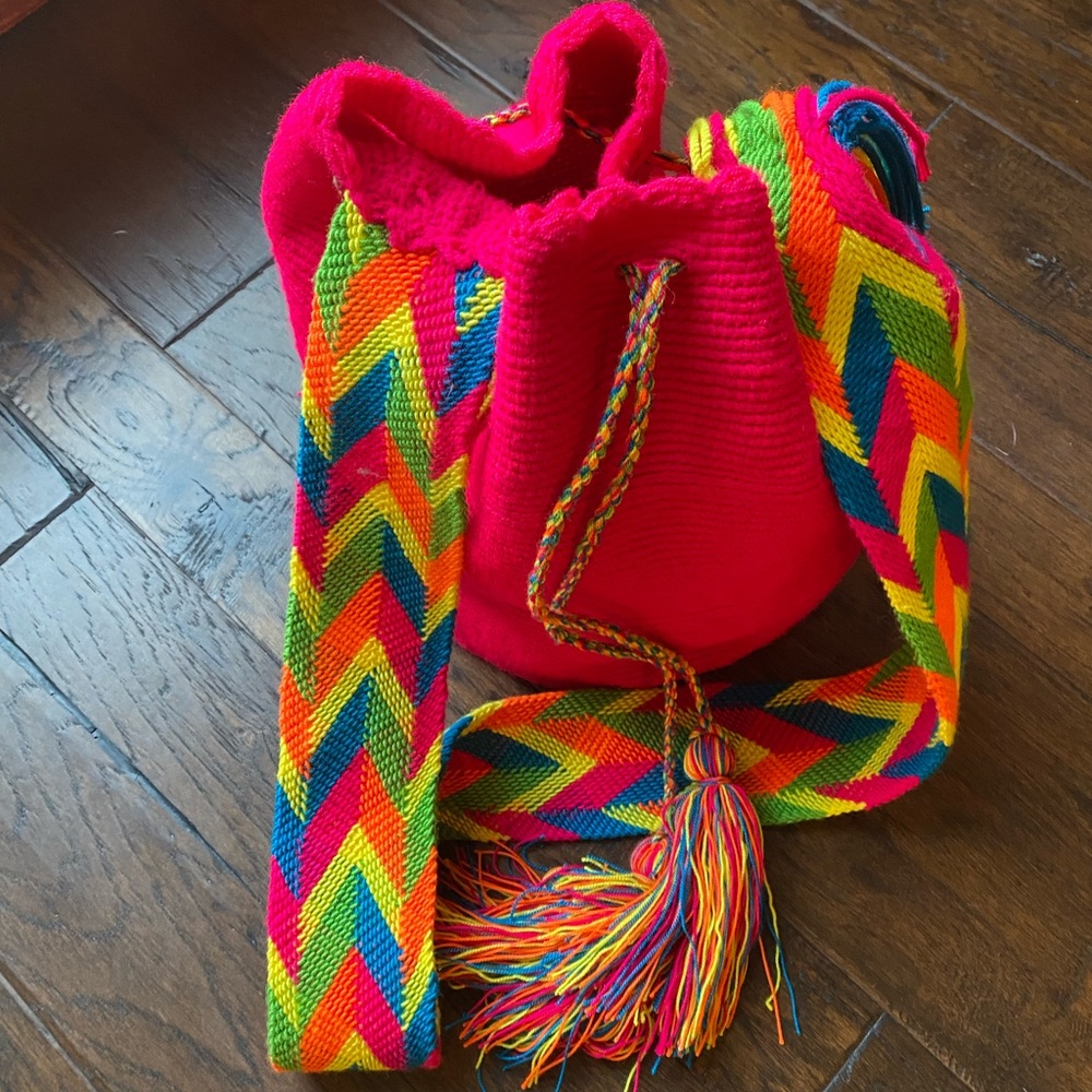Beautiful colorful artisanal hand made Colombian purse.